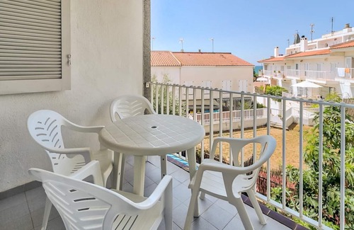 Sant Pol De Mar Apartment | Dreamy mediterranean beach house