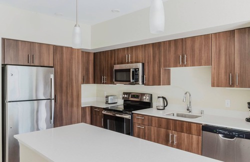 Newcastle Apartment | Dreamy Newcastle 1BR w/Gym, Pool, Pet Area & W/D, by Blueground
