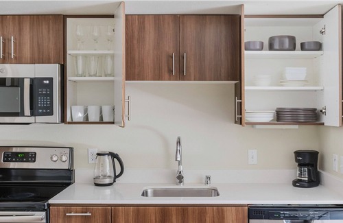 Newcastle Apartment | Dreamy Newcastle 1BR w/Gym, Pool, Pet Area & W/D, by Blueground