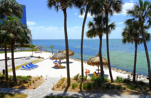 Rocky Point House | Dreamy Waterfront Escape! Relaxing Bay View Accommodation w/Balcony | Pool