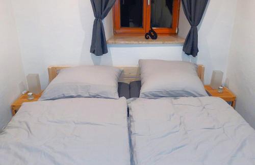 Furstenstein Apartment | Dreiburgen Ferienwohnung Schlossblick