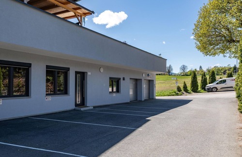 Angath Apartment | Dreiländerblick Appartement - Appartement/fewo, Dusche und Bad, WC, Neuwertig