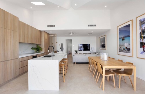 Noosaville Apartment | "Drifters" 6 - 3 William Street Noosaville QLD 4566