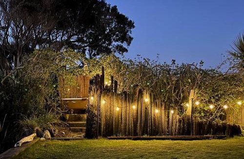Hokitika House | Drifting Sands Beachfront Retreat