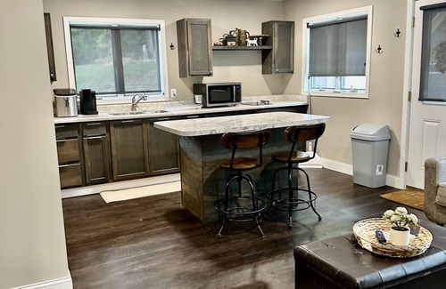 Sextonville Apartment | Driftless Retreat