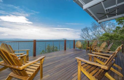 Picnic Bay House | Driftwood