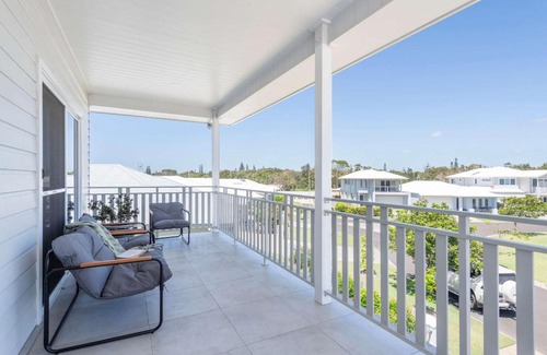 Yamba House | Driftwood - Oceanstays