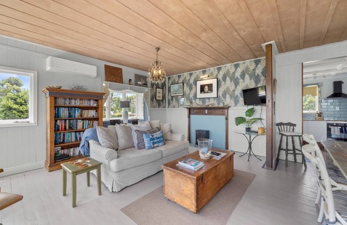 Te Tii Cottage | Driftwood Seaside Escapes