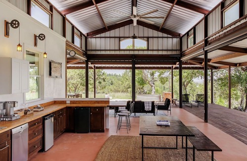 Hays County Condo | Dripping Springs Homestead - Safari Tent + Recreational Pavilion