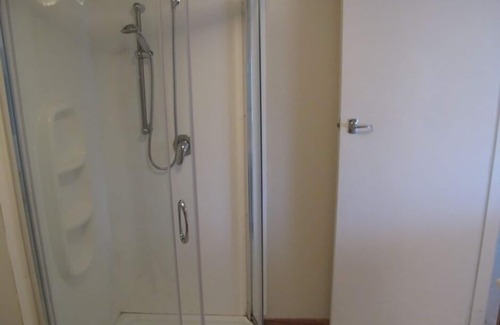 New Plymouth Apartment | Drive in on Devon St