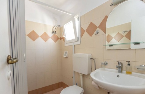 Mavrovouni Apartment | Drossia Bungalows 3 - One Bedroom Apartment, Sleeps 3