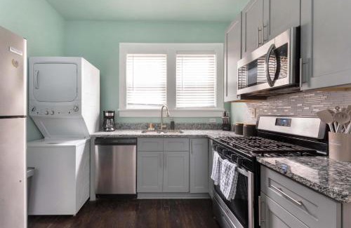 Emory Village Apartment | Druid Dazzle