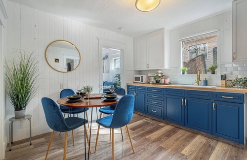 Drumheller House | Drum Cottage