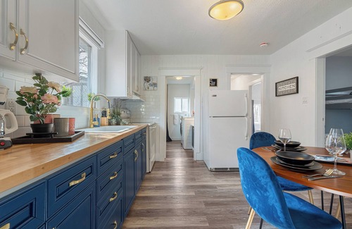 Drumheller House | Drum Cottage