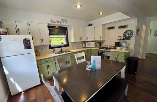 Drummond House | Drummond Island Hotel & Vacation Homes - Markus Retreat