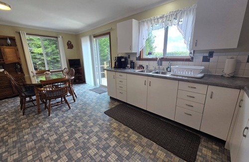 Drummond House | Drummond Island Hotel & Vacation Homes - Memory Maker Bay