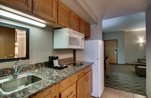 Albuquerque Hotel | Drury Inn & Suites Albuquerque North