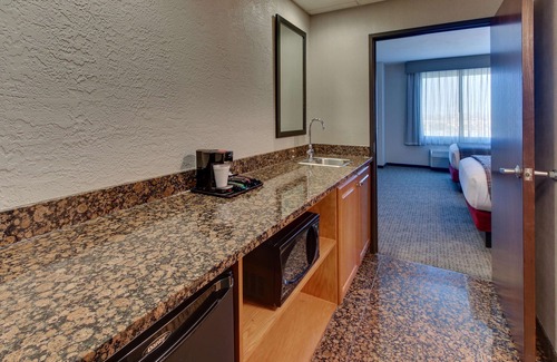 Deer Valley Hotel | Drury Inn & Suites Phoenix Happy Valley
