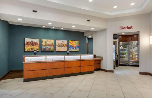 Tempe Hotel | Drury Plaza Hotel Phoenix Tempe