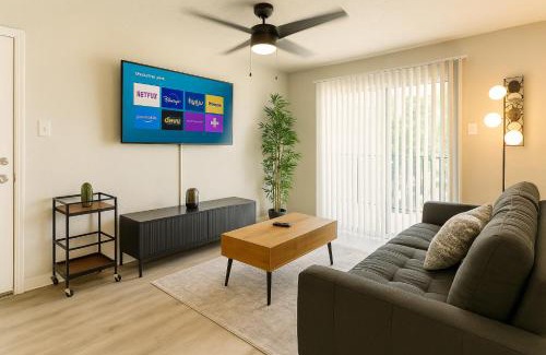 Park Central Apartment | DT Dallas l Luxe Abode 1BD
