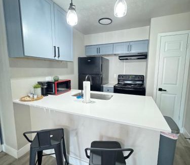 Park Central Apartment | DT Dallas l Luxe Abode 1BD