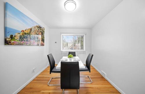 Birmingham Apartment | DT Green Haven 4-Bed Sanctuary in Vibrant Loco