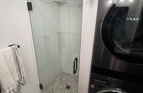 Sioux Falls Apartment | DTSF Lauriebelles Loft in the heart of Downtown Sioux Falls