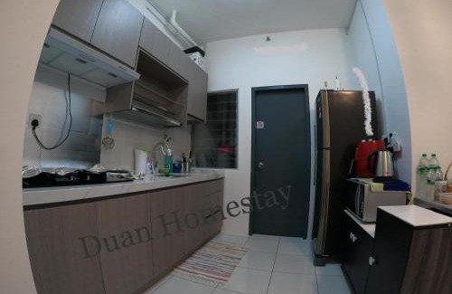 Kampung Rawa Apartment | Duan Homestay at Cybersouth