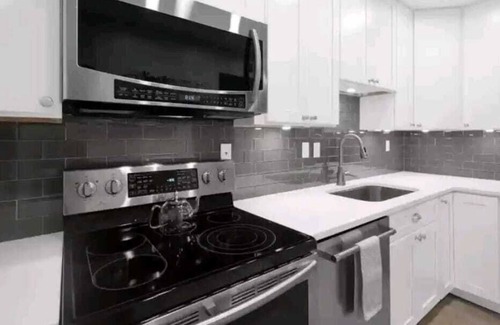 St. Louis Condo | Dubai (Luxury)