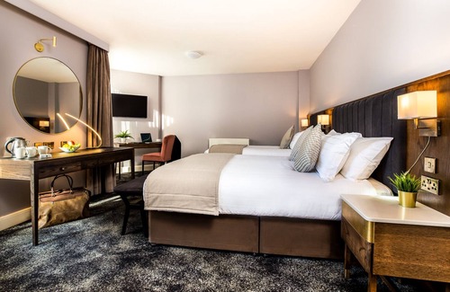 Glasnevin Hotel | Dublin Skylon Hotel