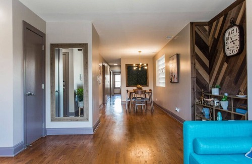 Bronzeville Bed & Breakfast | Dubois Guest House Room 201