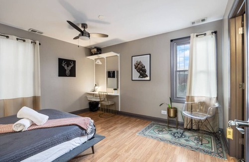 Bronzeville Bed & Breakfast | Dubois Guest House Room 203