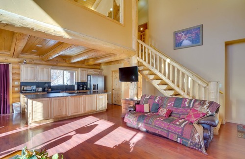 Duck Creek Village Cabin | Duck Creek Village Cabin w/ Deck - Hike & Ski!