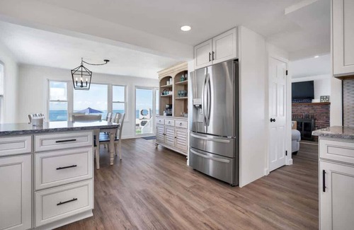Westbrook House | Duckling Crossing | Beach House on the Sand