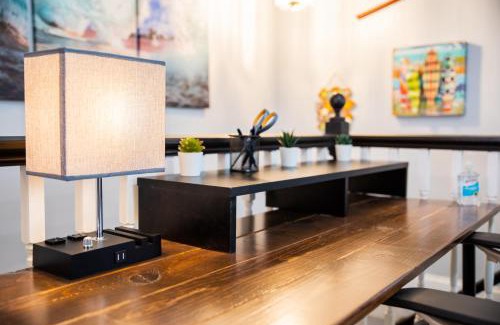 Pleasant Grove House | Duke's Hawaiian Surf Haven