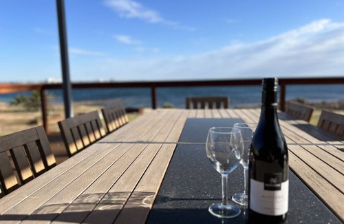 North Beach House | Dukes of Yorkes - Wallaroo Beach Frontage - Entire Home