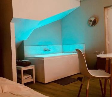 Montargis Apartment | Dune - Balnéo - Netflix & Chill