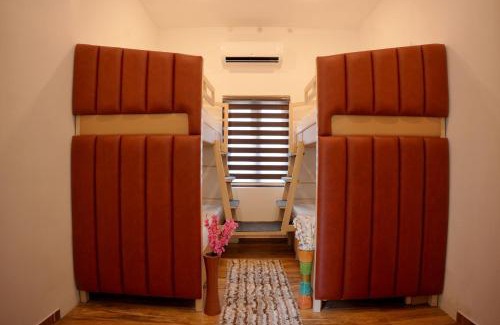 Sea View Ward House | Dune Homestay