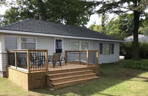 West Lake Cottage | Dunes Delight - Cottage on West Lake