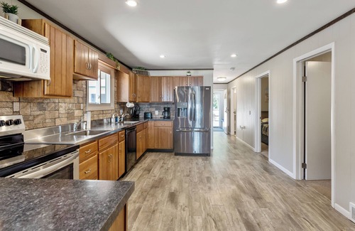 Mears House | Dunes Edge- Private Silver Lake Home