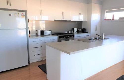 Port Hughes House | Dunes Getaway