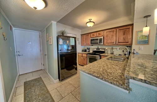 Gulf Lagoon Beach Condo | DUNES OF PANAMA D805- WOW with FREE Seasonal Beach Service!