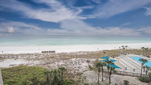 Gulf Lagoon Beach Apartment | Dunes of Panama E605 2BR 2BA BEACHFRONT condo