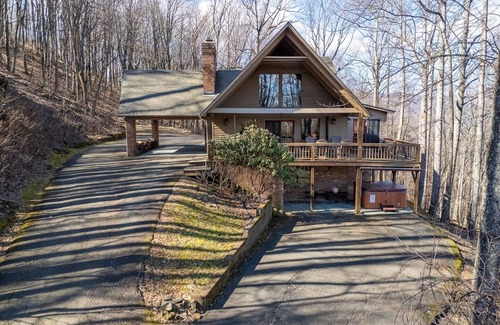 Buck Mountain Cabin | DunRovin-Open for Bookings! LOW RATES-6 BR, Private, Hot Tub, Wi-Fi, AC