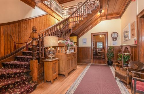 Clyde Hotel | Dunstan House