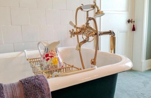 Aberfeldy House | Dunvarlich House