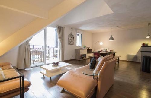 Saint-Lary-Soulan Apartment | Duplex 10 pers, 98m², cœur du village, balcon, proche télécabine et thermes, parking privé, jacuzzi - FR-1-296-340