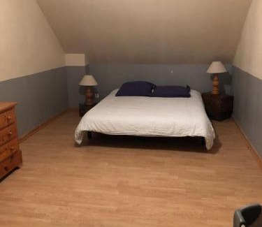 Nogent-l'Artaud Apartment | Duplex 4 couchages chaleureux gare sur place