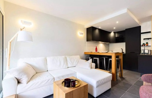 Peyragudes Apartment | Duplex 6 Personen Seltener Blick Lake Loudenvielle Wifi