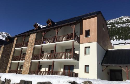 La Mongie Apartment | Duplex 8 couchages, au pied des pistes de la Mongie